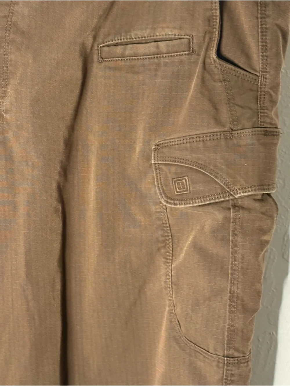 5.11 Tactical Stryke Pants Men 41x33 Brown Canvas Cargo Pockets Utility 7436-117